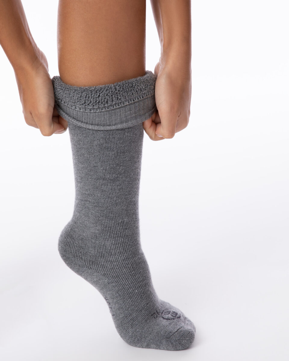 TOUR Merino Wool Padded Ski Socks to Prevent Blisters 4Pack Wundersocks